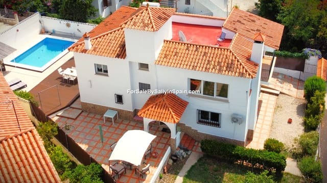 5 sypialnia Willa na sprzedaż w Palma de Gandía z basenem garażem - 320 000 € (Ref: 9066875)