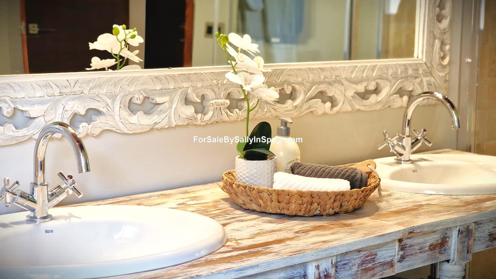 3 soveværelse Villa til salg i Alzira med swimmingpool garage - € 699.000 (Ref: 9131894)