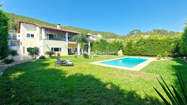 3 sypialnia Willa na sprzedaż w Alzira z basenem garażem - 699 000 € (Ref: 9131894)