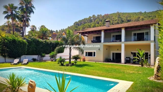3 sypialnia Willa na sprzedaż w Alzira z basenem garażem - 699 000 € (Ref: 9131894)