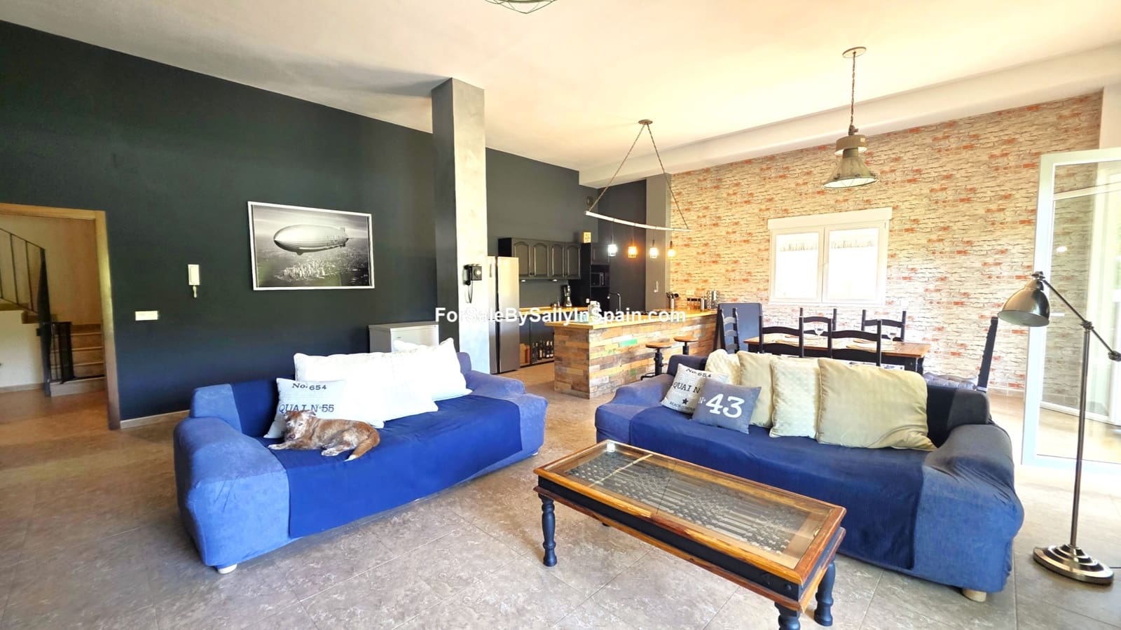 3 soveværelse Villa til salg i Alzira med swimmingpool garage - € 699.000 (Ref: 9131894)