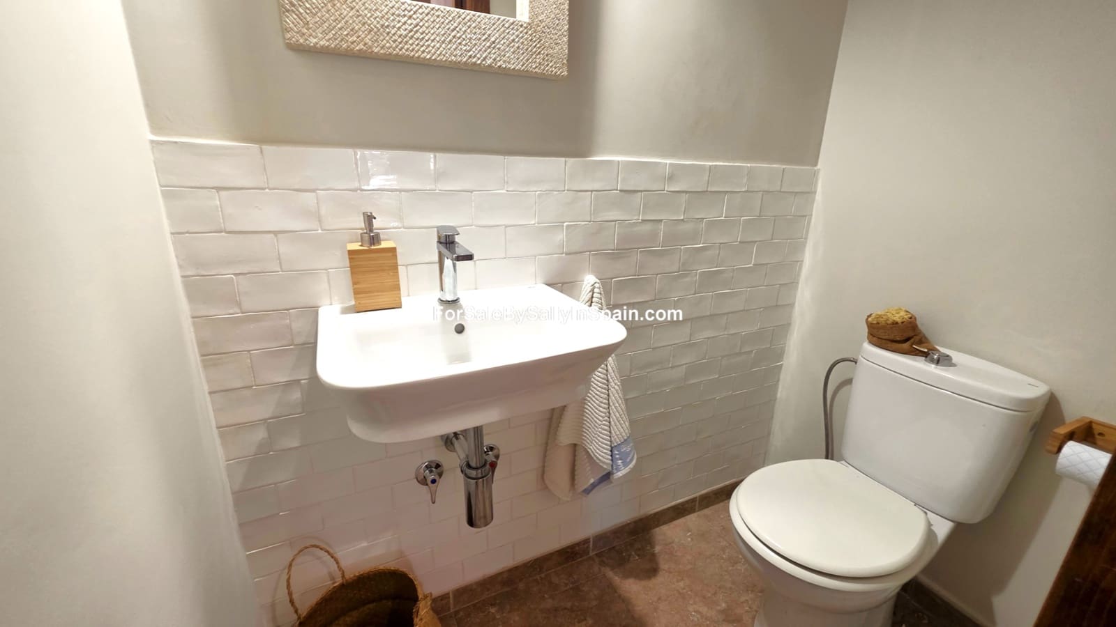 3 soveværelse Villa til salg i Alzira med swimmingpool garage - € 699.000 (Ref: 9131894)