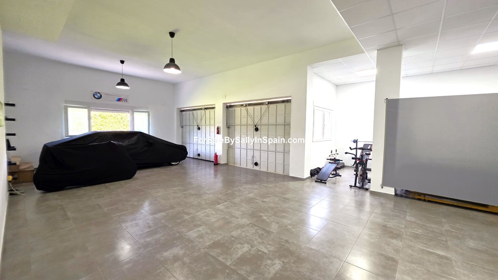 3 soveværelse Villa til salg i Alzira med swimmingpool garage - € 699.000 (Ref: 9131894)