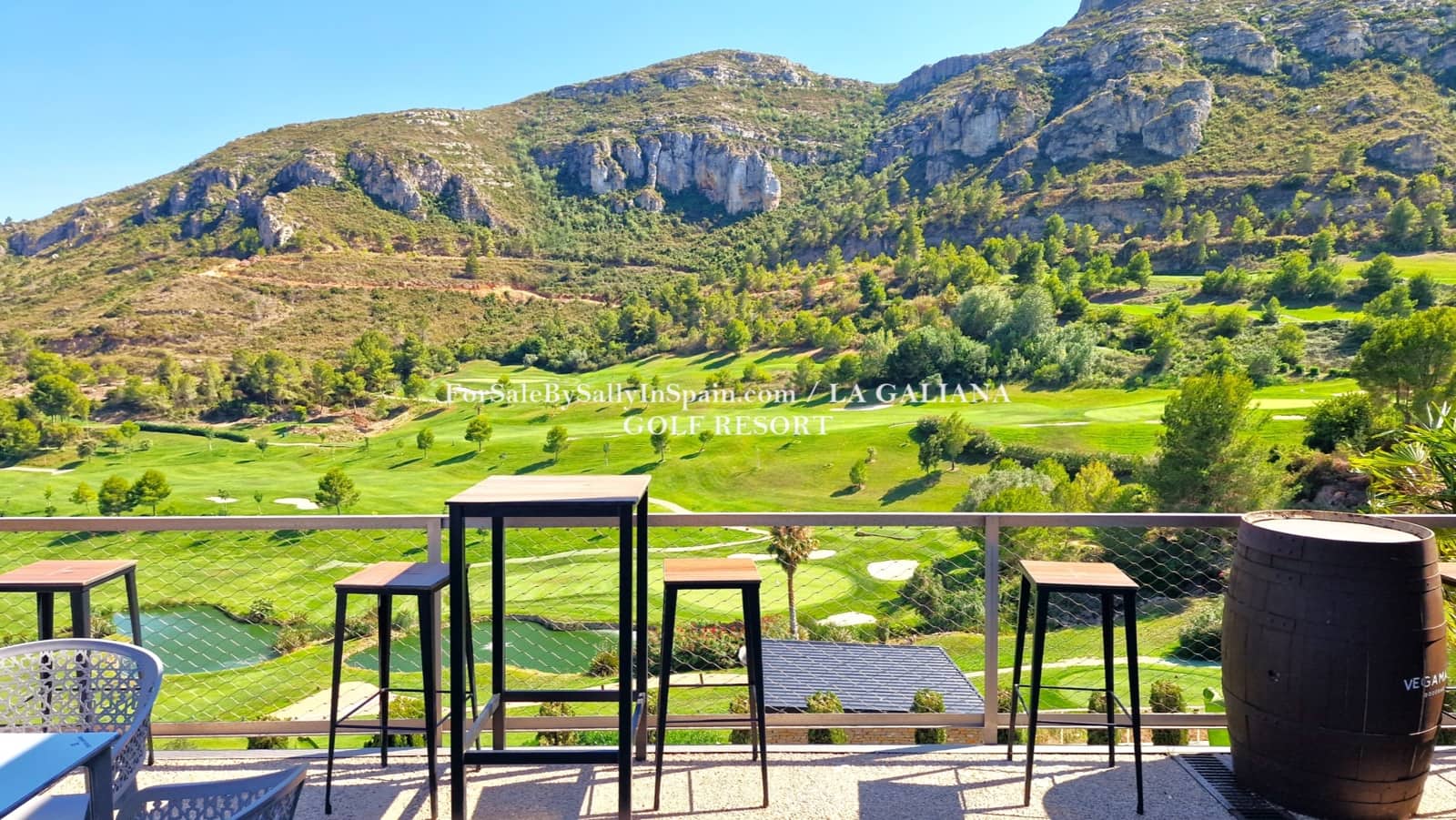 3 soveværelse Villa til salg i Alzira med swimmingpool garage - € 699.000 (Ref: 9131894)