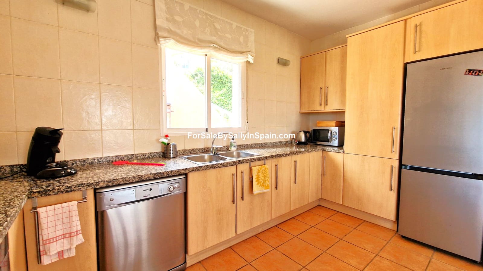 3 soveværelse Villa til salg i Palma de Gandia med swimmingpool garage - € 325.000 (Ref: 9131936)