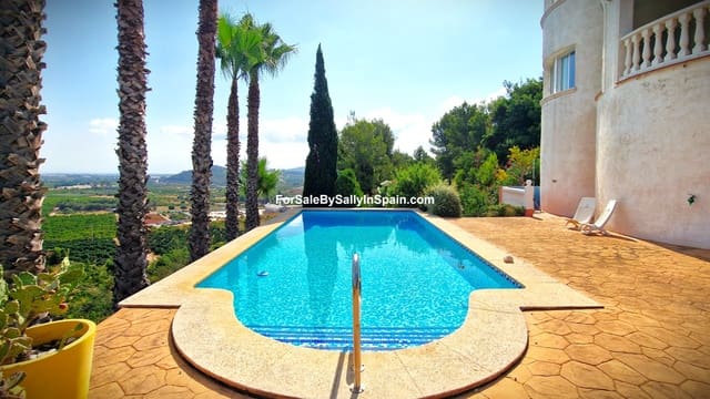 3 soverom Villa til salgs i Palma de Gandía med svømmebasseng garasje - € 325 000 (Ref: 9131936)