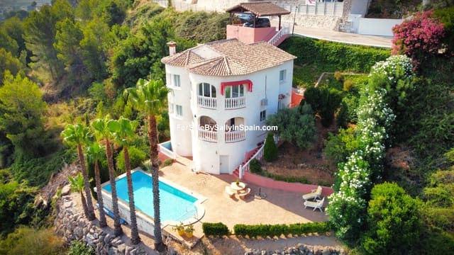 3 sypialnia Willa na sprzedaż w Palma de Gandía z basenem garażem - 325 000 € (Ref: 9131936)