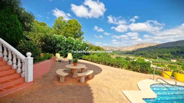 3 soverom Villa til salgs i Palma de Gandía med svømmebasseng garasje - € 325 000 (Ref: 9131936)