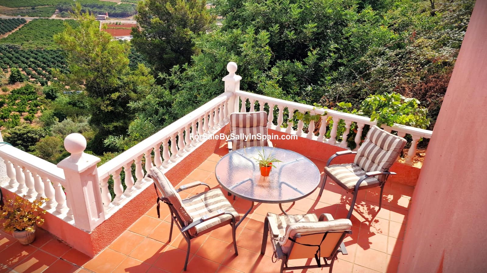 3 soveværelse Villa til salg i Palma de Gandia med swimmingpool garage - € 325.000 (Ref: 9131936)