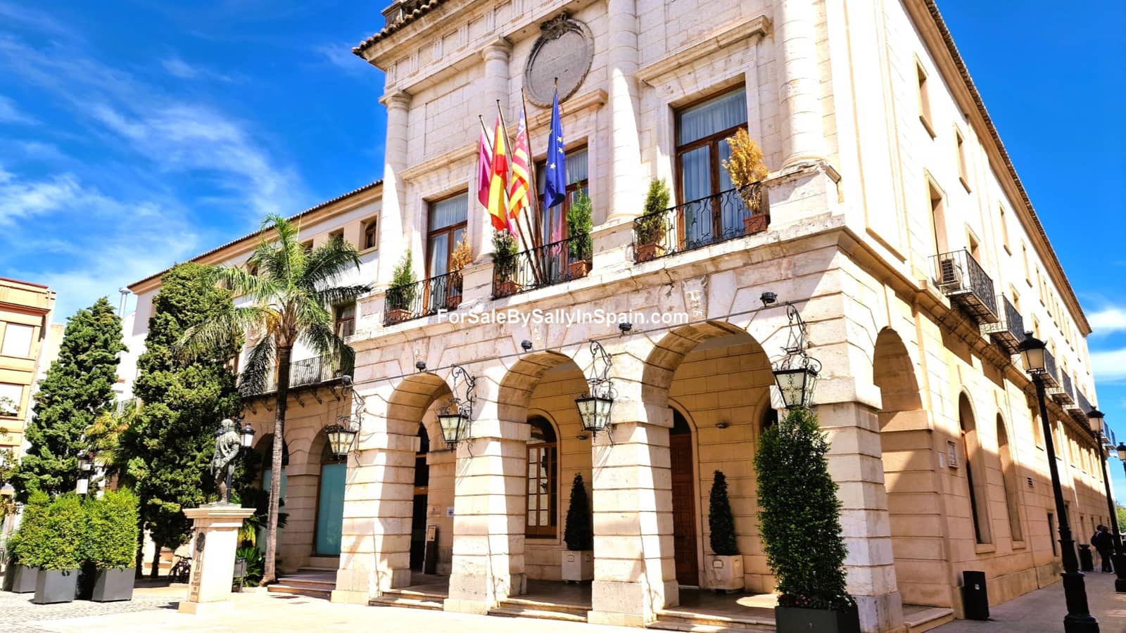 3 soveværelse Villa til salg i Palma de Gandia med swimmingpool garage - € 325.000 (Ref: 9131936)