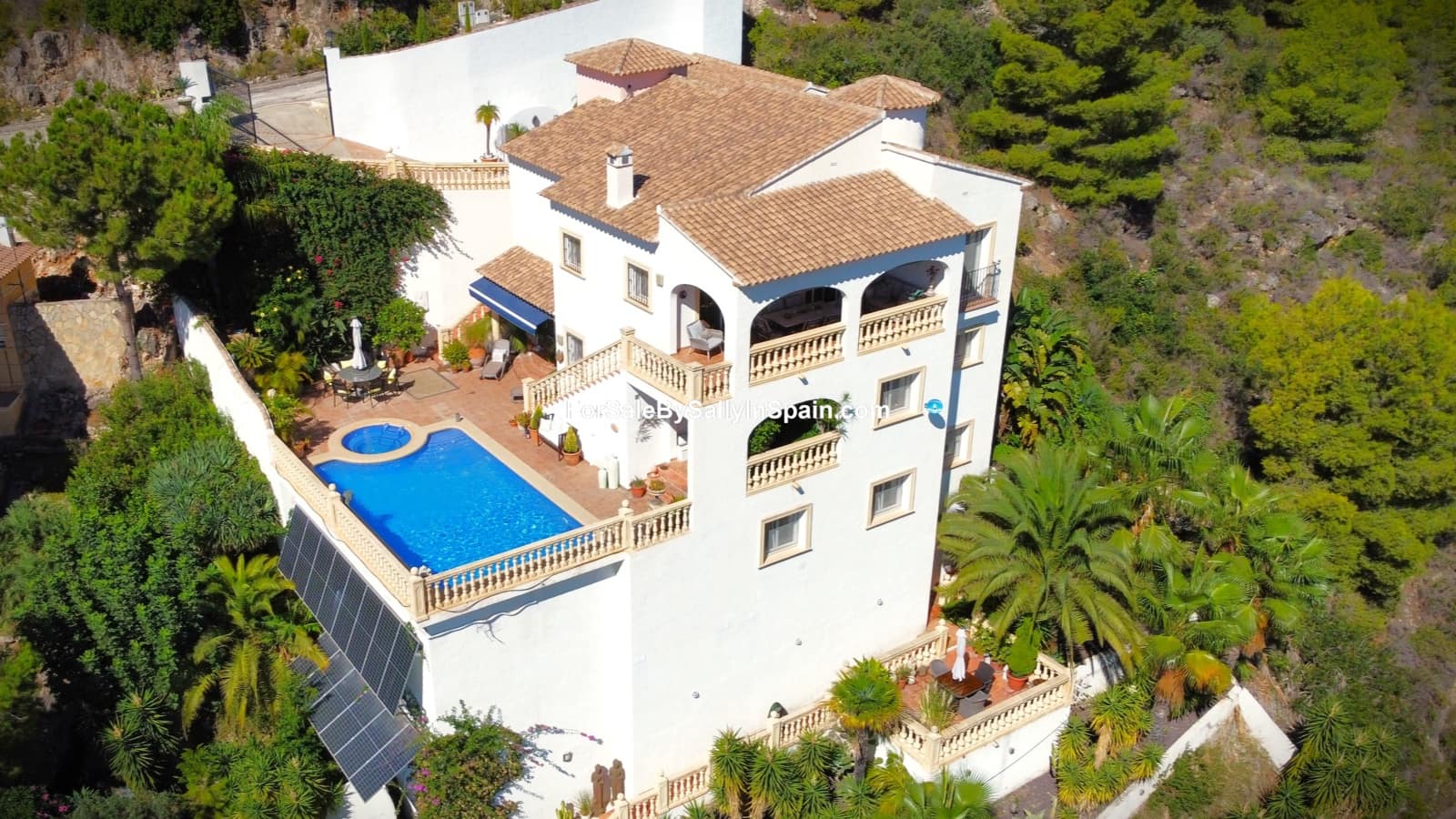 5 camera da letto Villa in vendita in Pego con piscina garage - 699.000 € (Rif: 9216838)