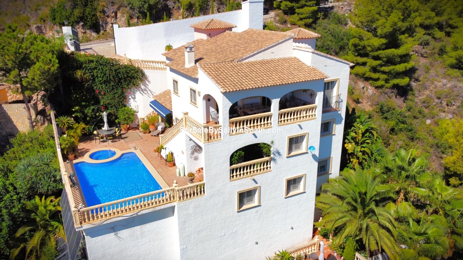 5 camera da letto Villa in vendita in Pego con piscina garage - 699.000 € (Rif: 9216838)