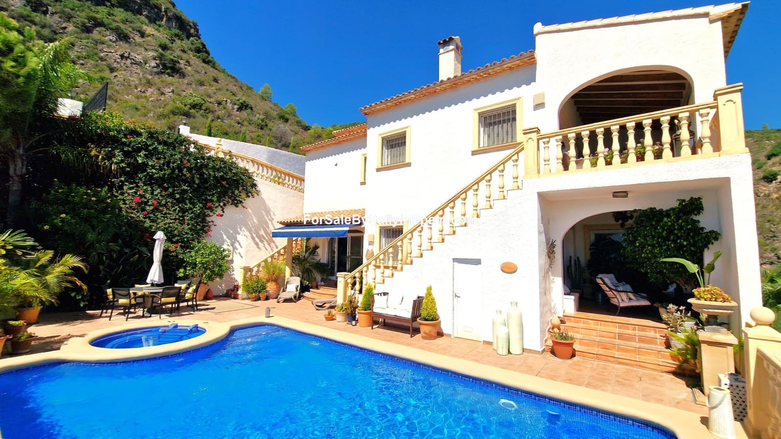 5 camera da letto Villa in vendita in Pego con piscina garage - 699.000 € (Rif: 9216838)