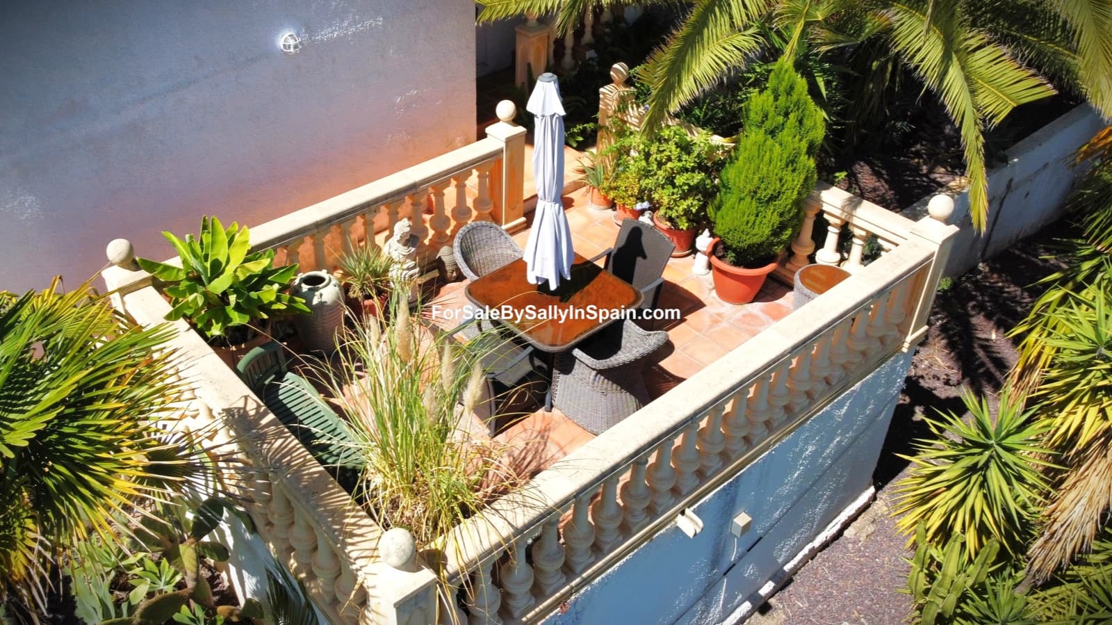 5 camera da letto Villa in vendita in Pego con piscina garage - 699.000 € (Rif: 9216838)