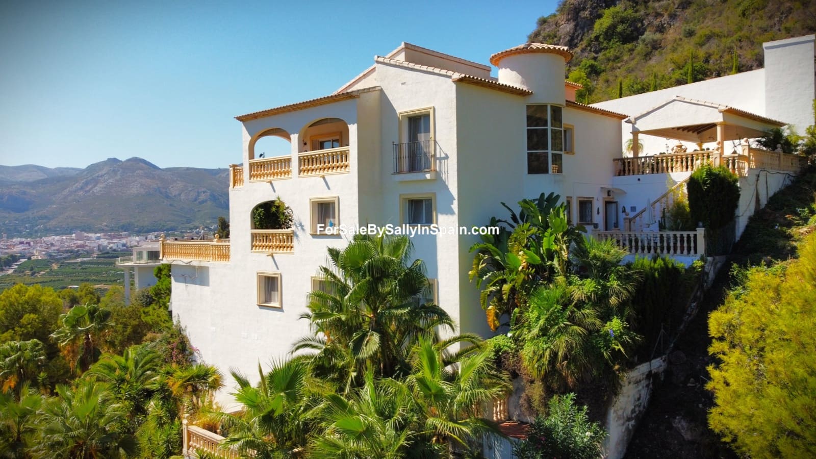 5 camera da letto Villa in vendita in Pego con piscina garage - 699.000 € (Rif: 9216838)