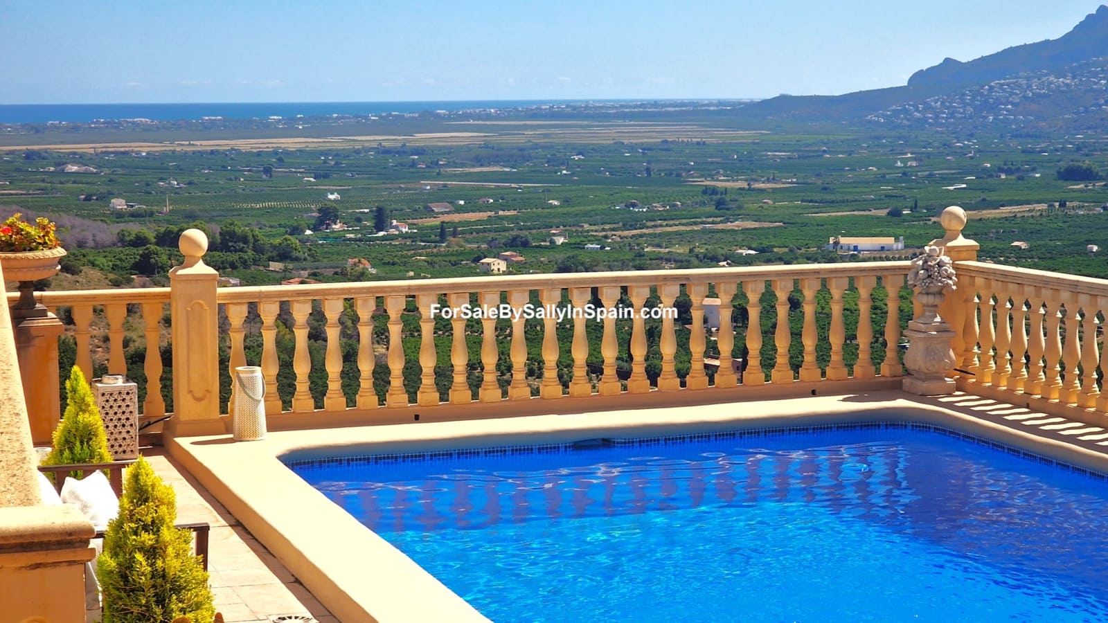 5 camera da letto Villa in vendita in Pego con piscina garage - 699.000 € (Rif: 9216838)