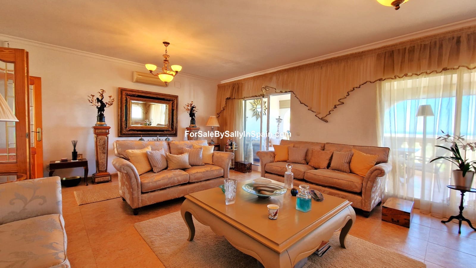 5 camera da letto Villa in vendita in Pego con piscina garage - 699.000 € (Rif: 9216838)