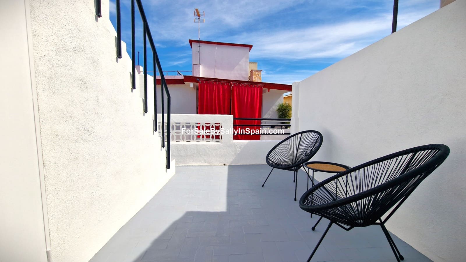 2 makuuhuone Omakotitalo myytävänä paikassa Gandia - 149 000 € (Ref: 9357630)