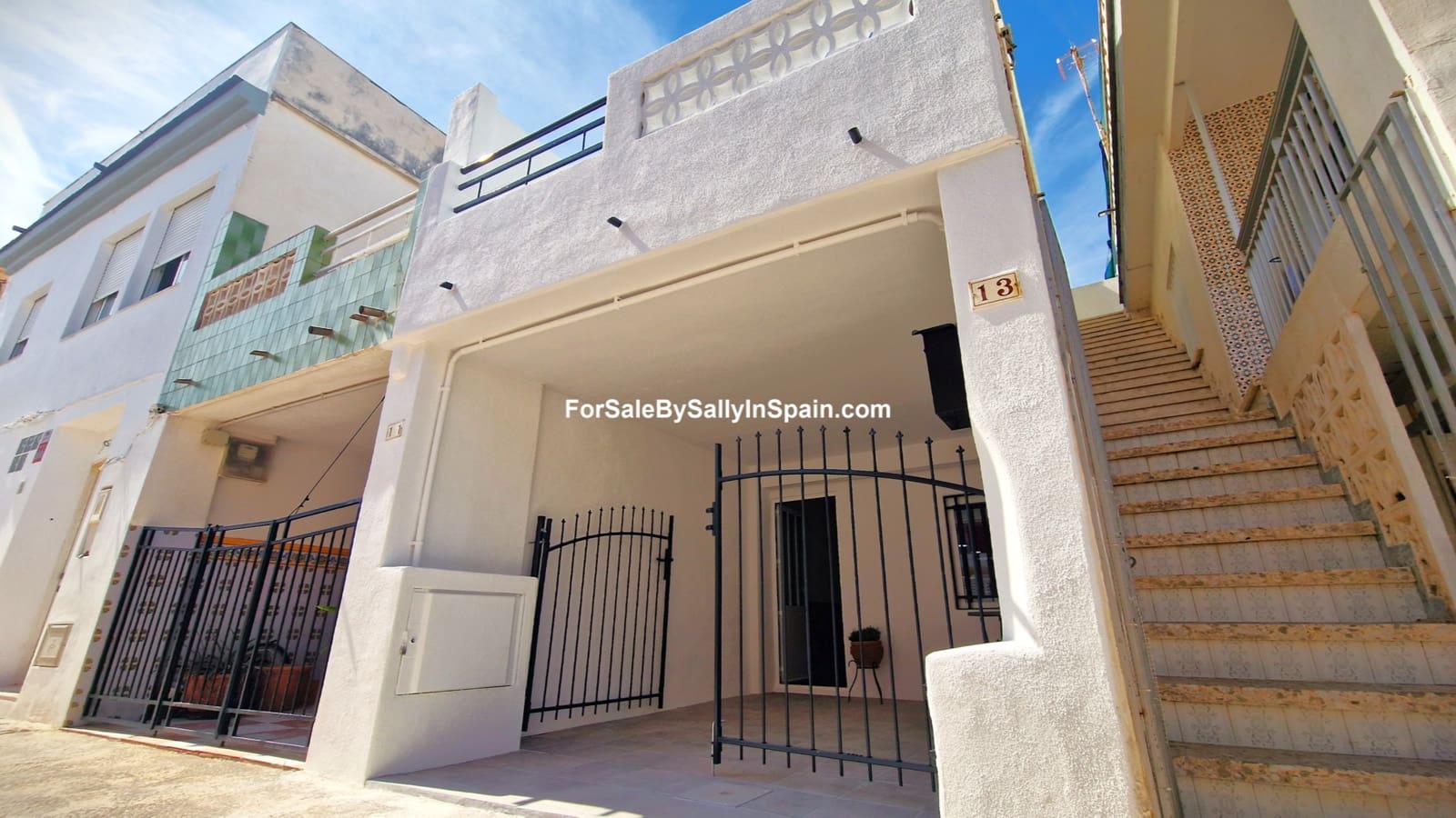 2 makuuhuone Omakotitalo myytävänä paikassa Gandia - 149 000 € (Ref: 9357630)