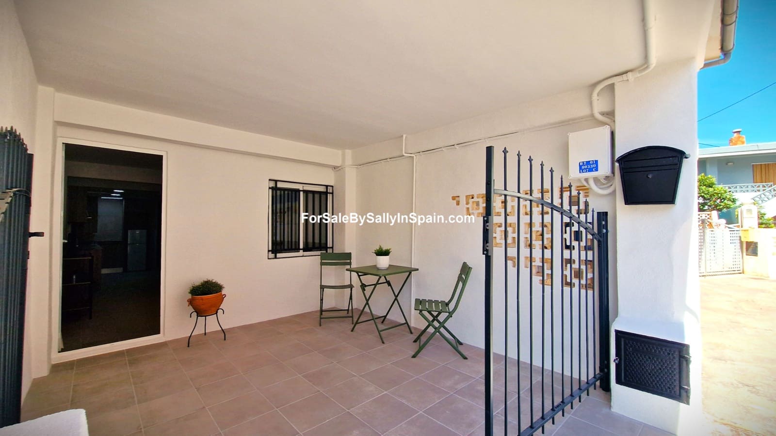 2 makuuhuone Omakotitalo myytävänä paikassa Gandia - 149 000 € (Ref: 9357630)