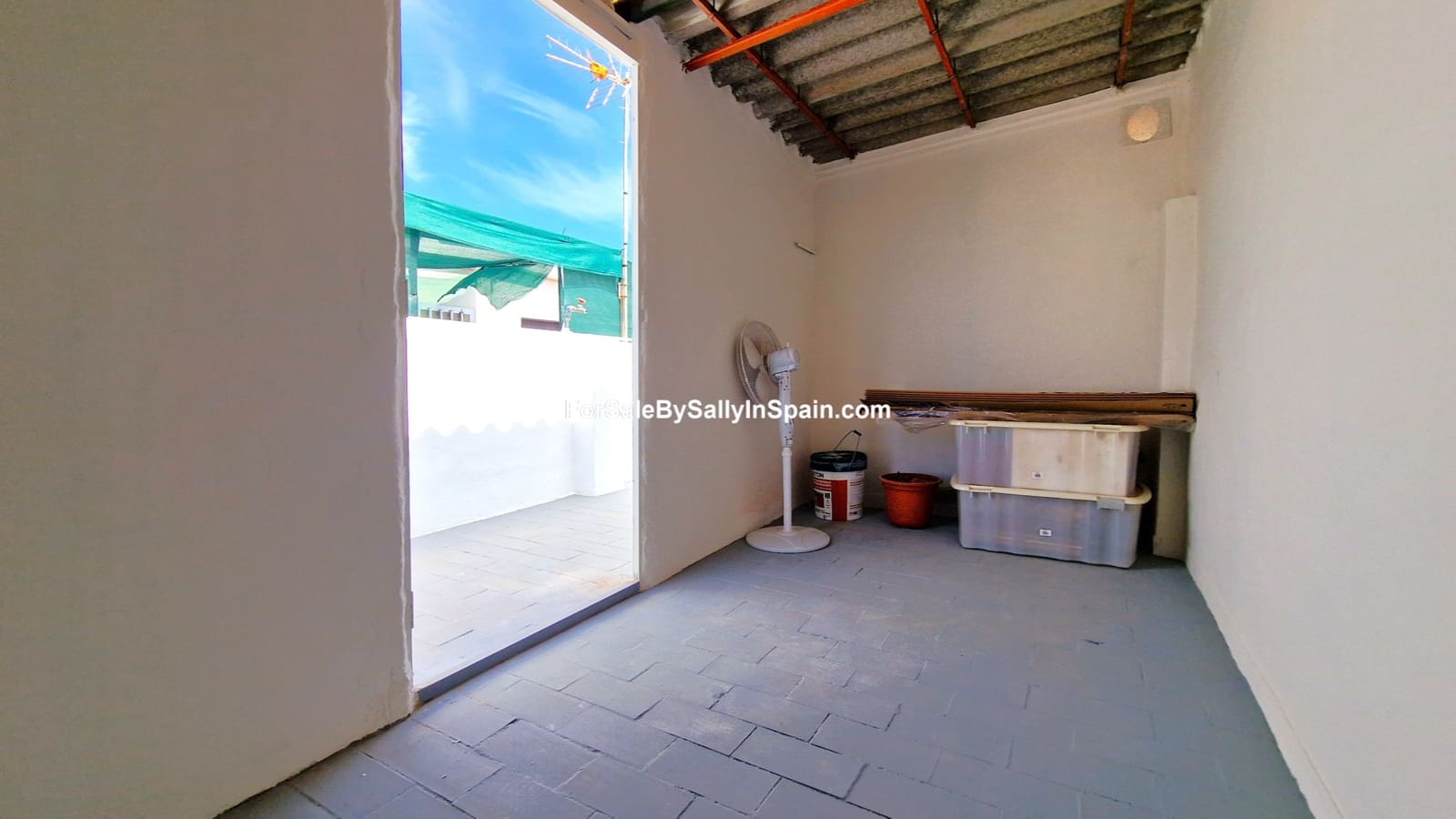 2 makuuhuone Omakotitalo myytävänä paikassa Gandia - 149 000 € (Ref: 9357630)