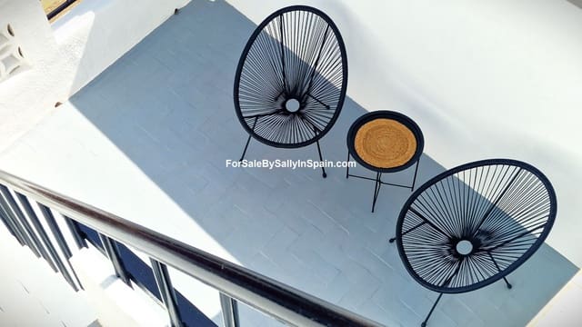 2 makuuhuone Omakotitalo myytävänä paikassa Gandia - 149 000 € (Ref: 9357630)