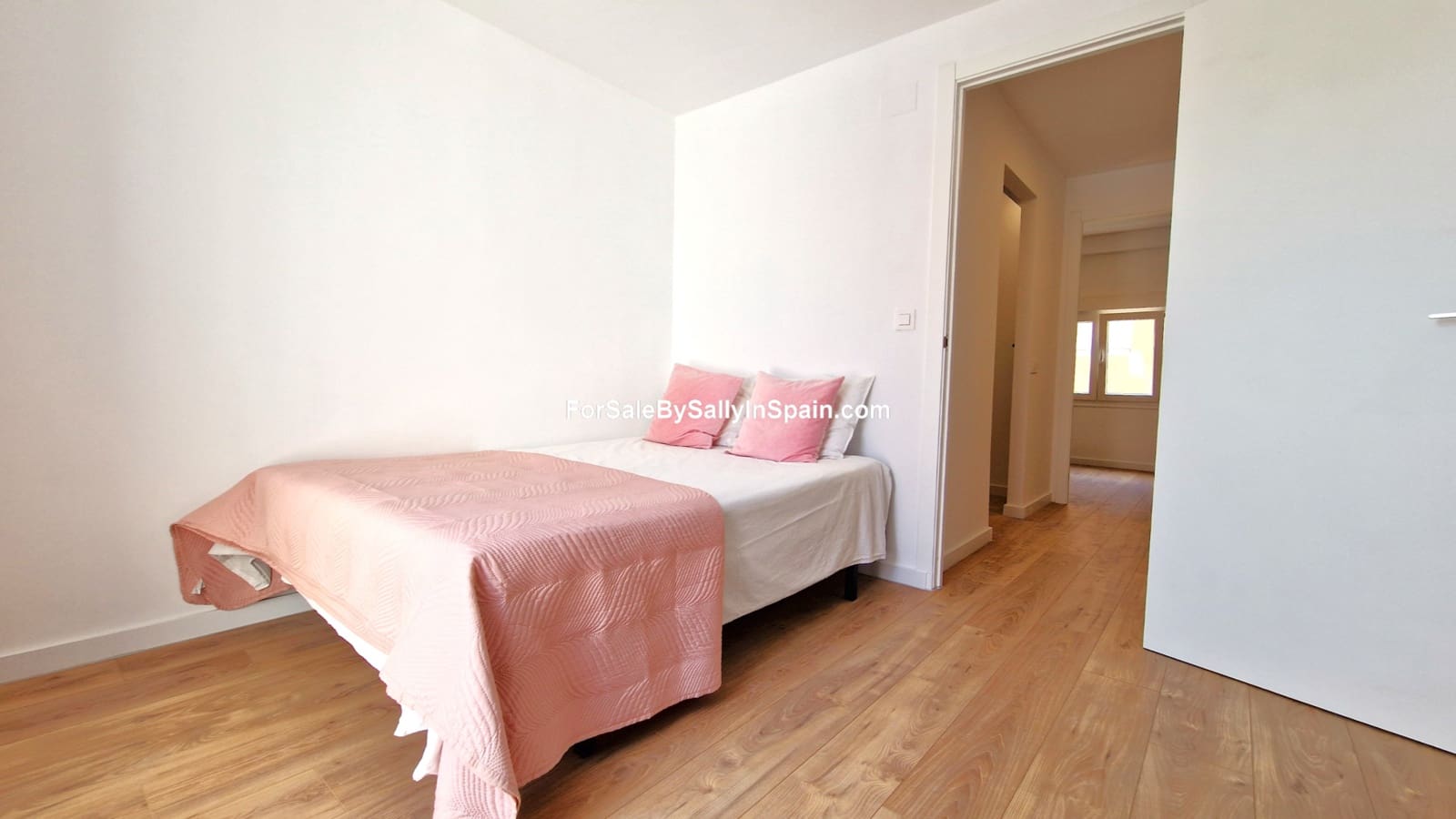 2 makuuhuone Omakotitalo myytävänä paikassa Gandia - 149 000 € (Ref: 9357630)