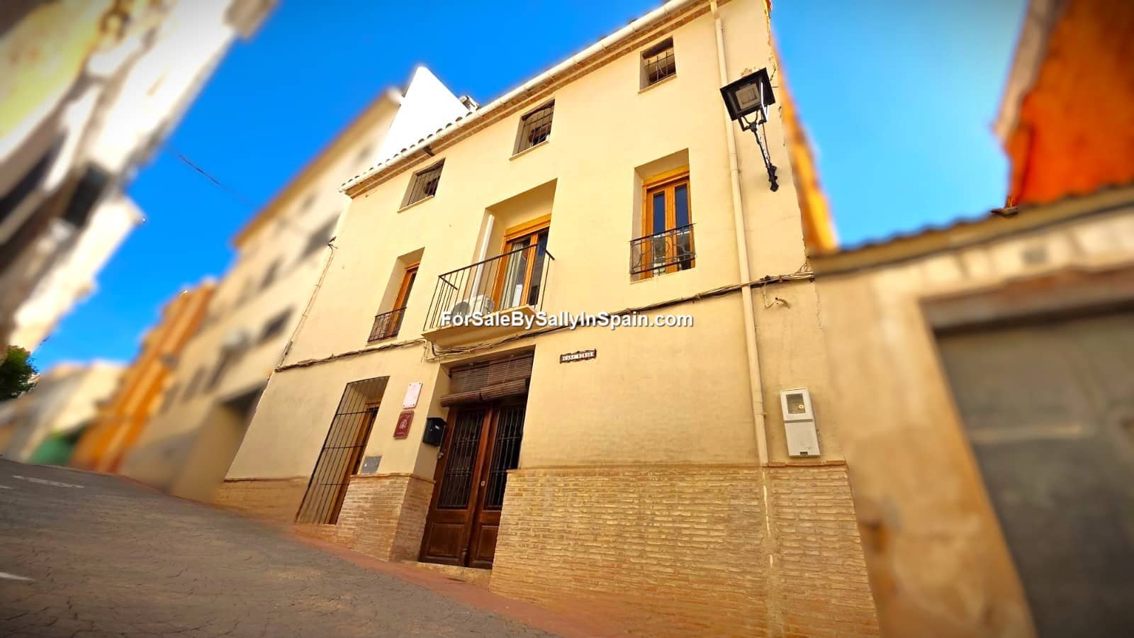 Chalet de 9 habitaciones en Palomar en venta - 270.000 € (Ref: 9357696)