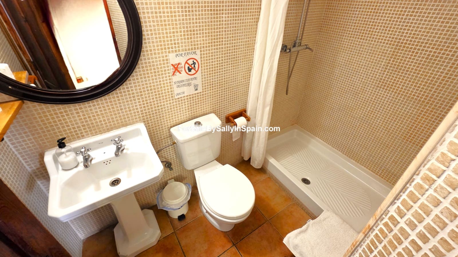 Chalet de 9 habitaciones en Palomar en venta - 270.000 € (Ref: 9357696)