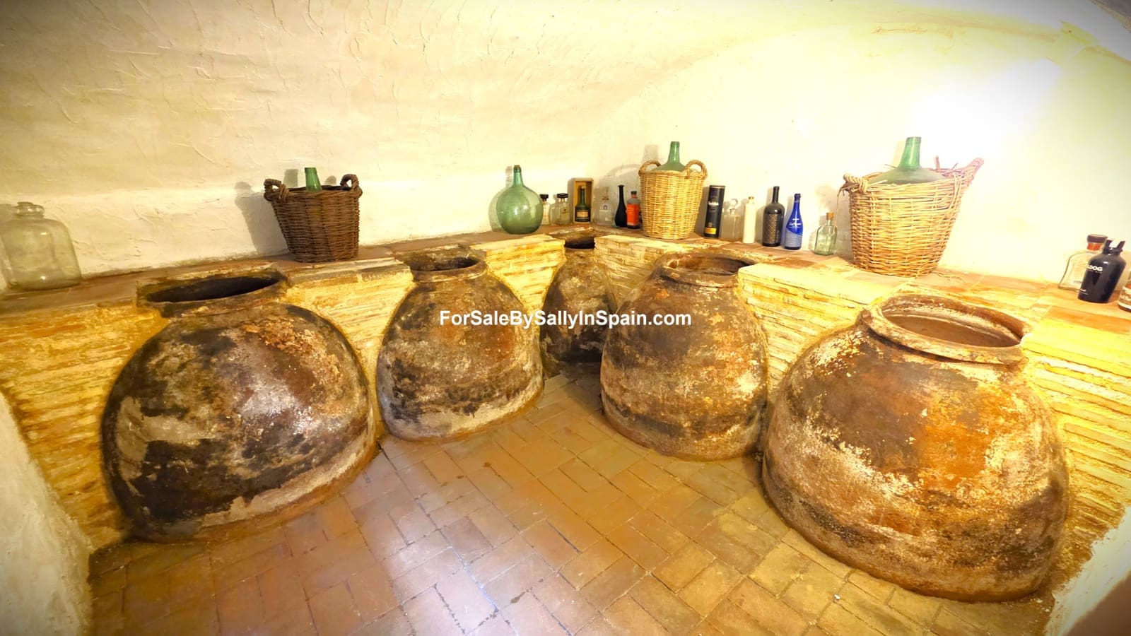 Chalet de 9 habitaciones en Palomar en venta - 270.000 € (Ref: 9357696)