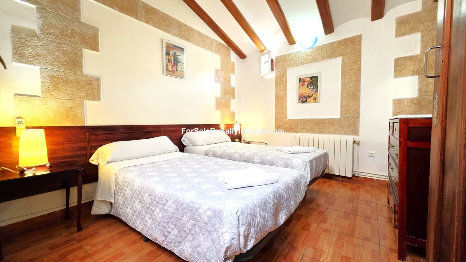 Chalet de 9 habitaciones en Palomar en venta - 270.000 € (Ref: 9357696)