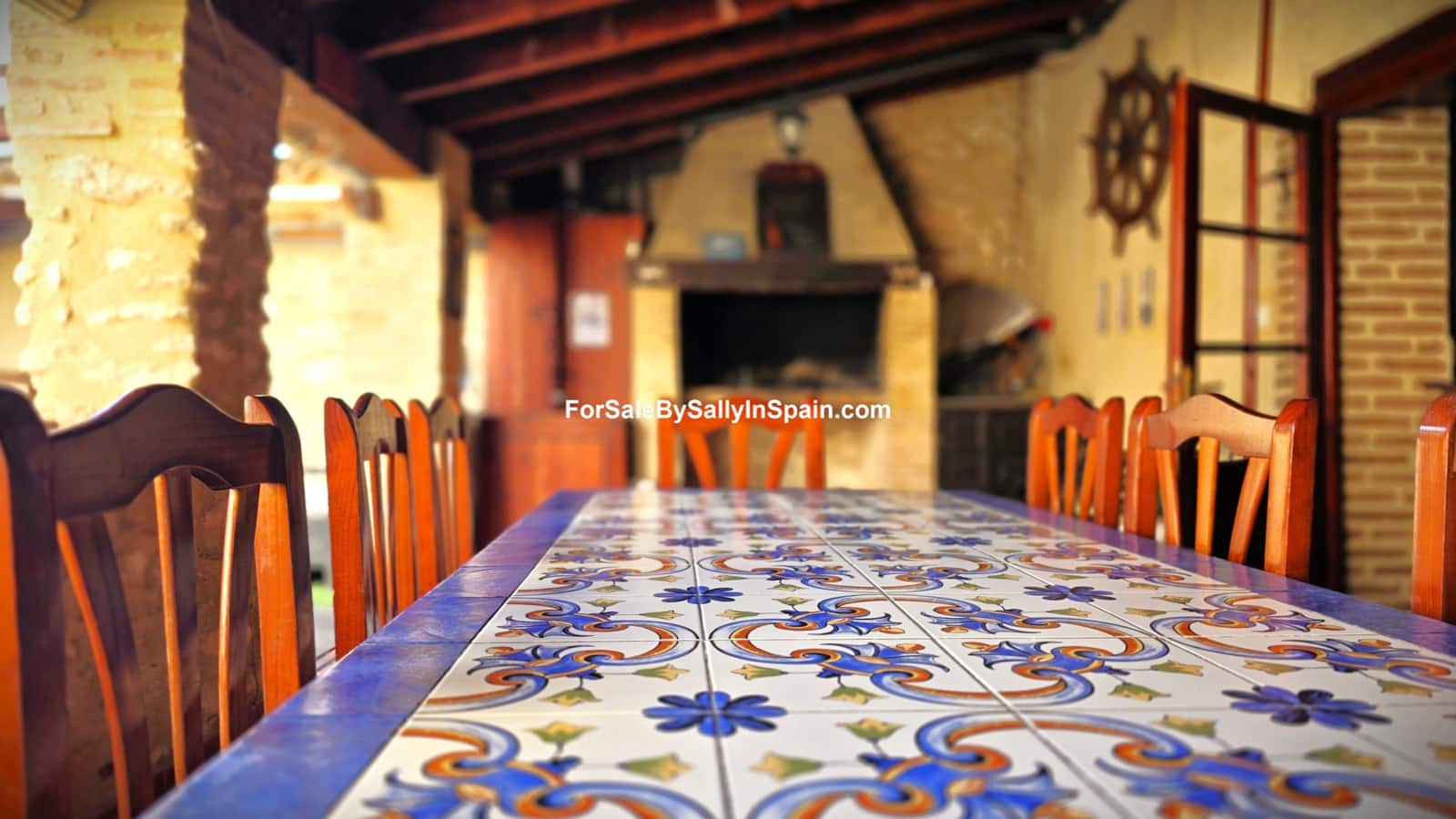 Chalet de 9 habitaciones en Palomar en venta - 270.000 € (Ref: 9357696)