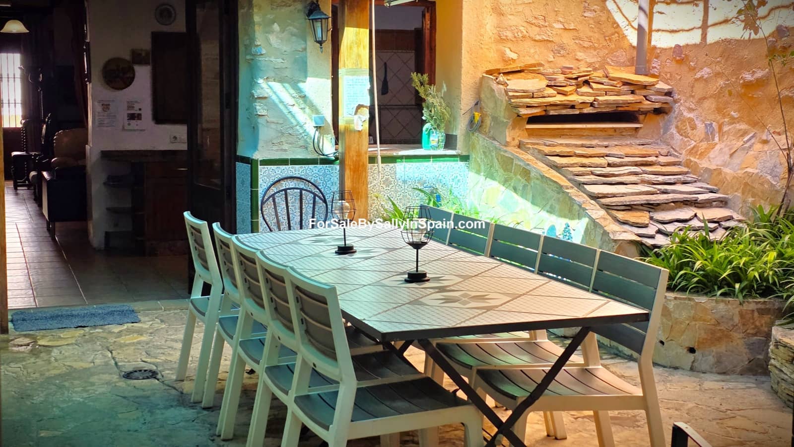 Chalet de 9 habitaciones en Palomar en venta - 270.000 € (Ref: 9357696)