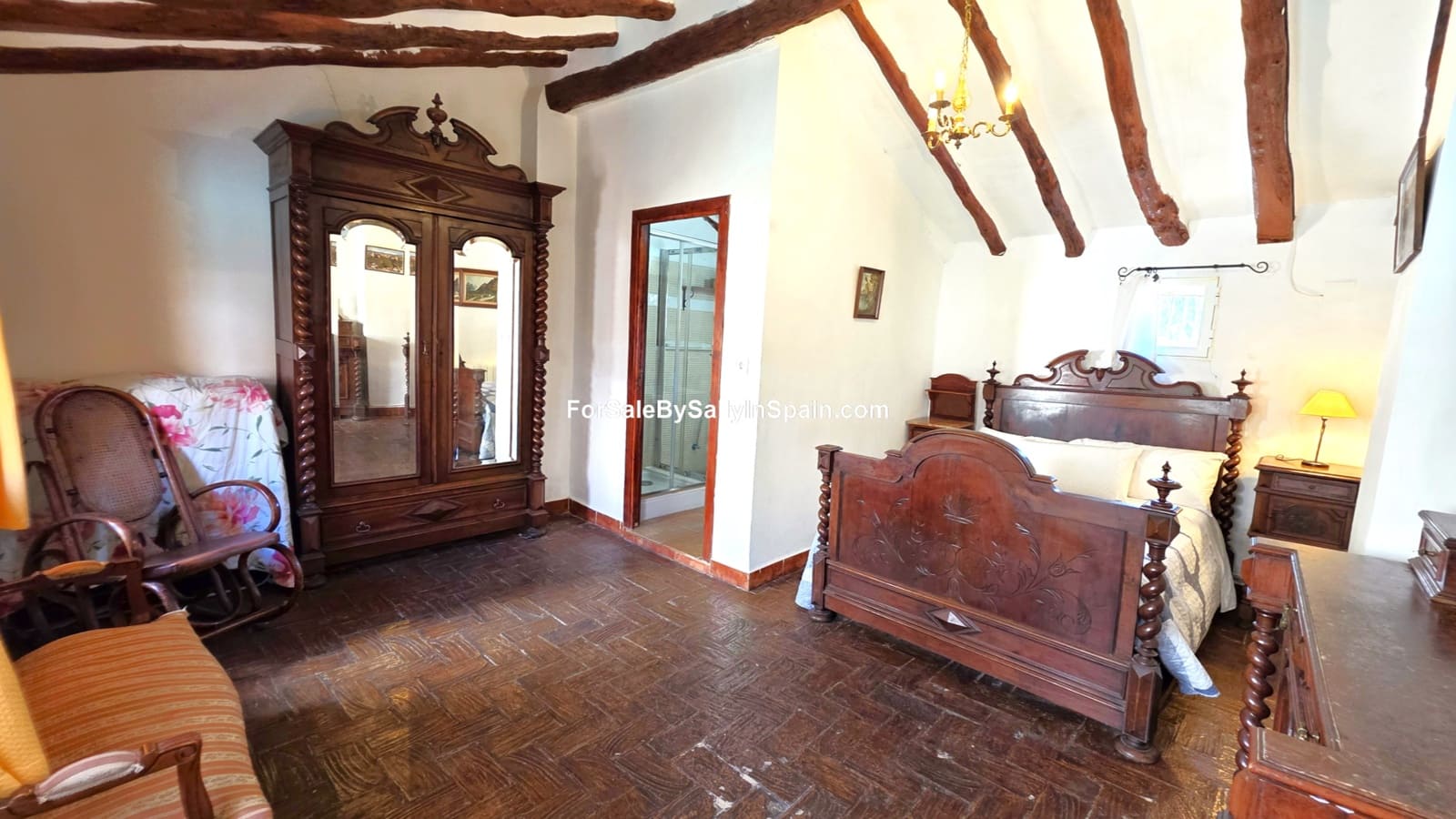 Chalet de 9 habitaciones en Palomar en venta - 270.000 € (Ref: 9357696)