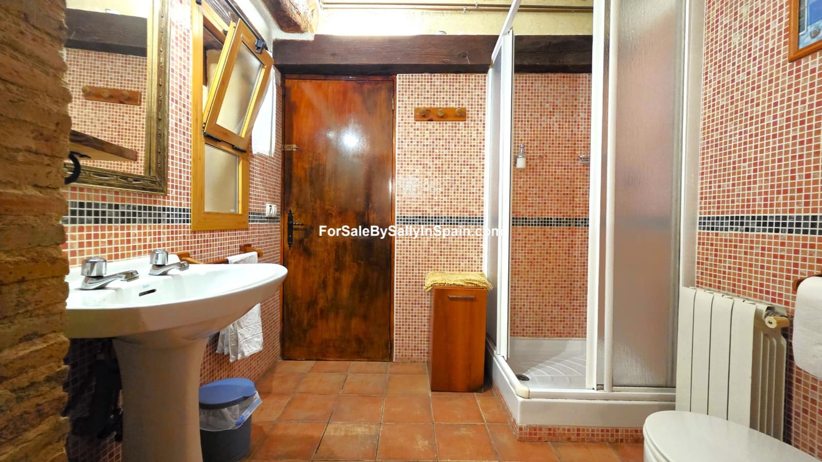 Chalet de 9 habitaciones en Palomar en venta - 270.000 € (Ref: 9357696)