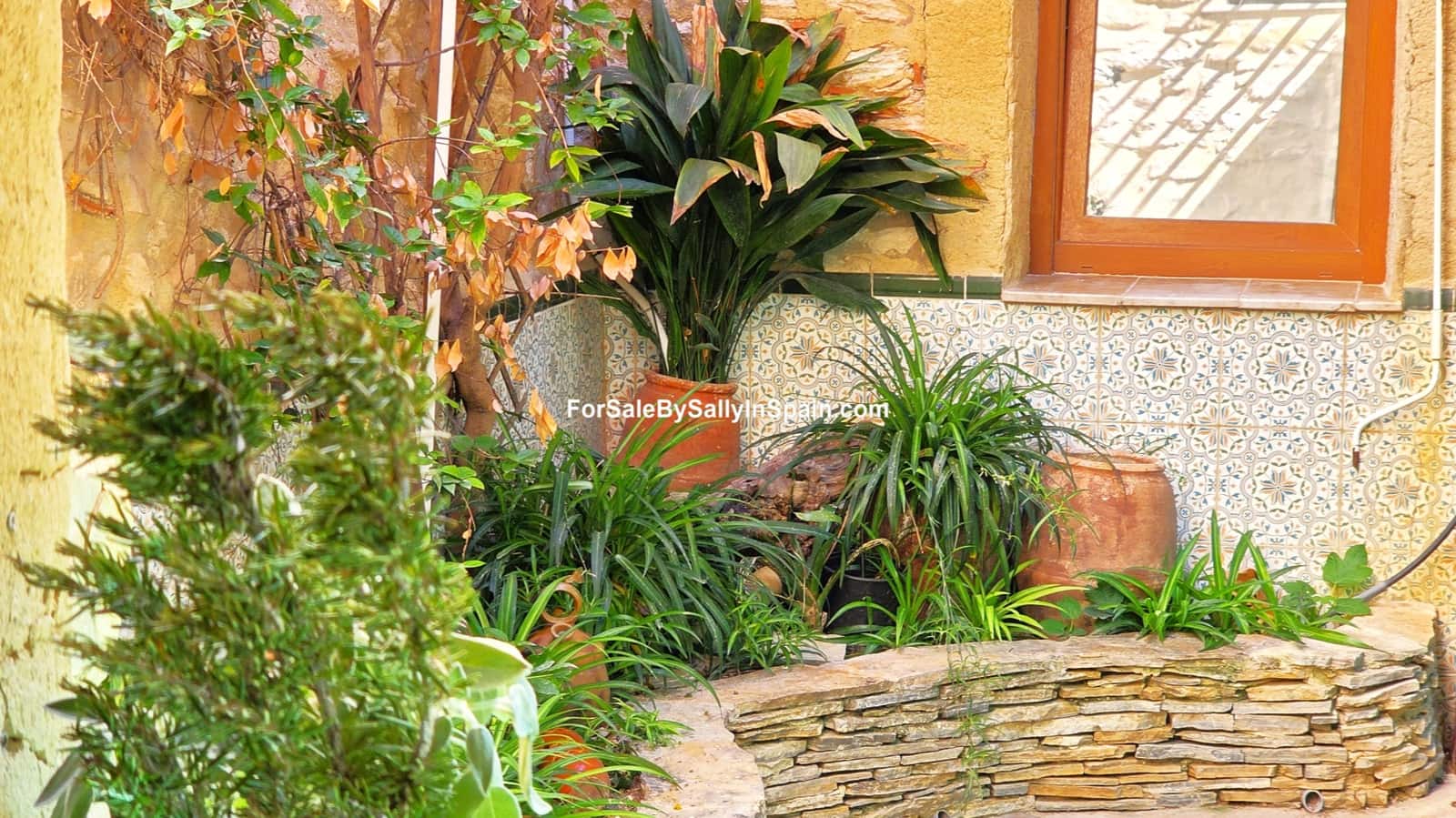 Chalet de 9 habitaciones en Palomar en venta - 270.000 € (Ref: 9357696)