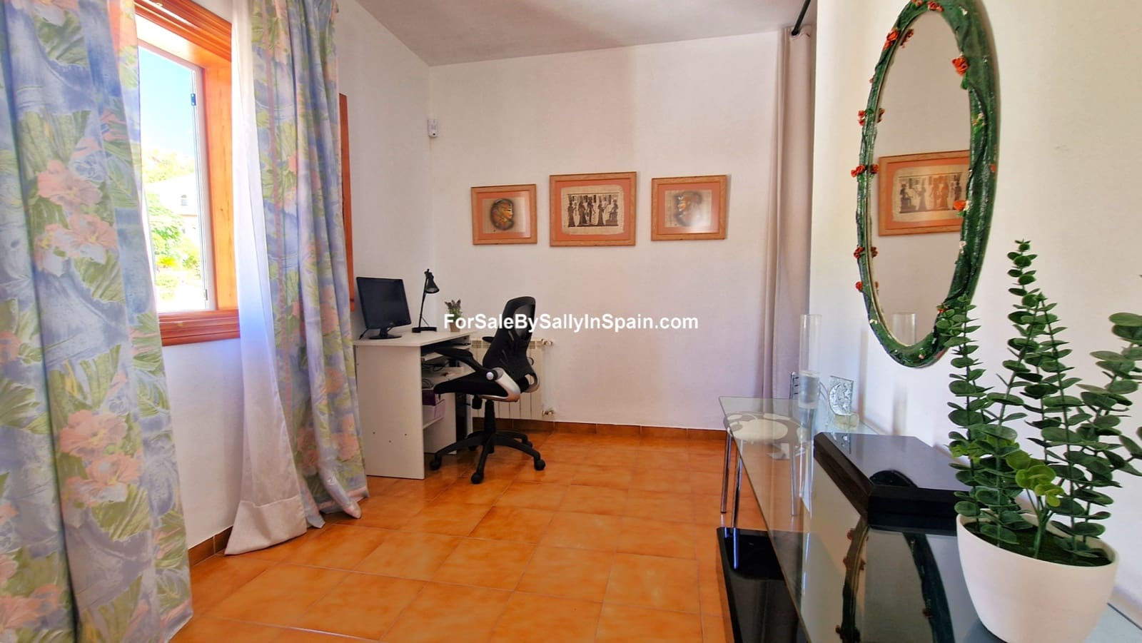 4 sovrum Villa till salu i Gandia med pool garage - 530 000 € (Ref: 9394354)