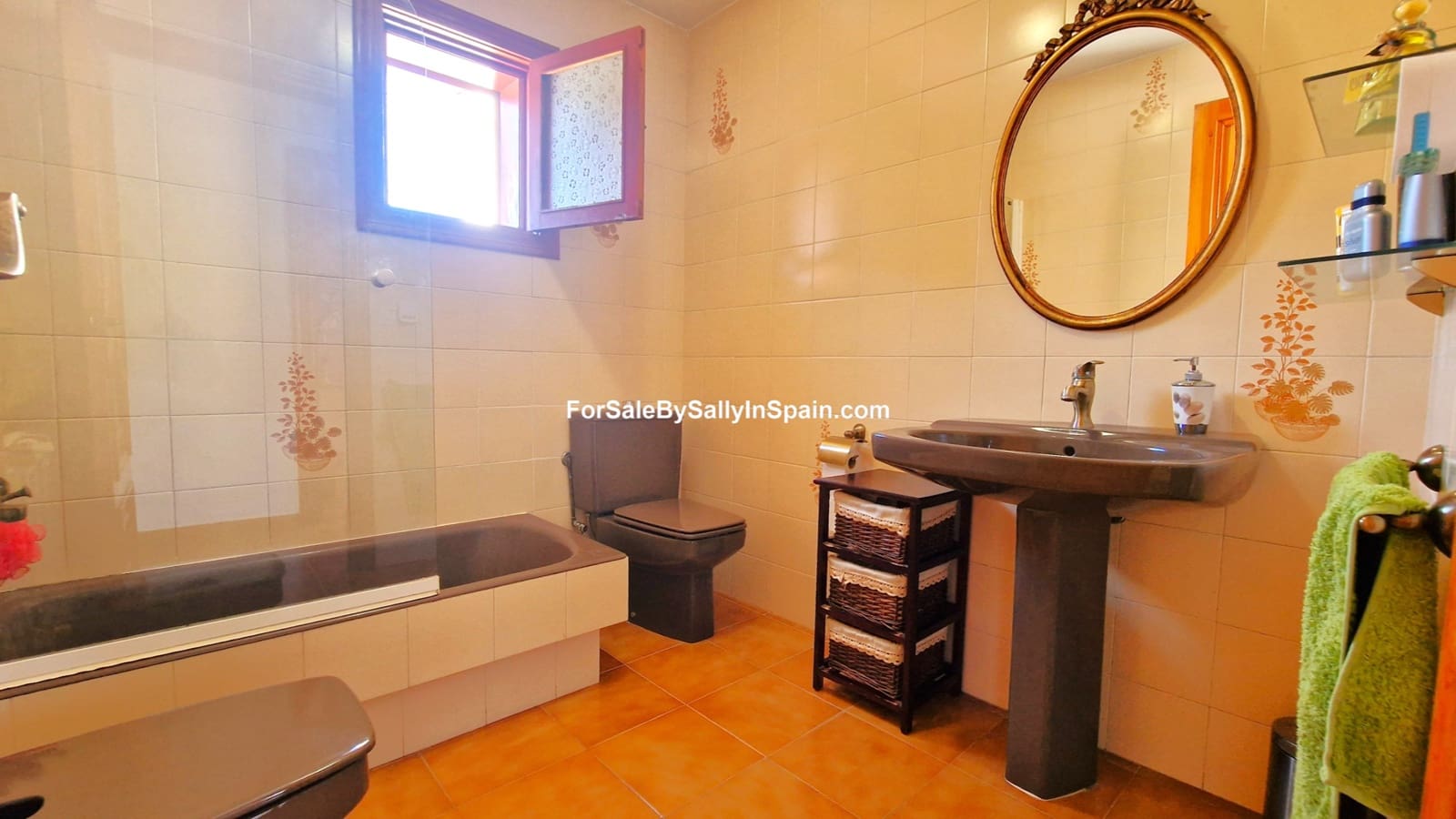 4 sovrum Villa till salu i Gandia med pool garage - 530 000 € (Ref: 9394354)