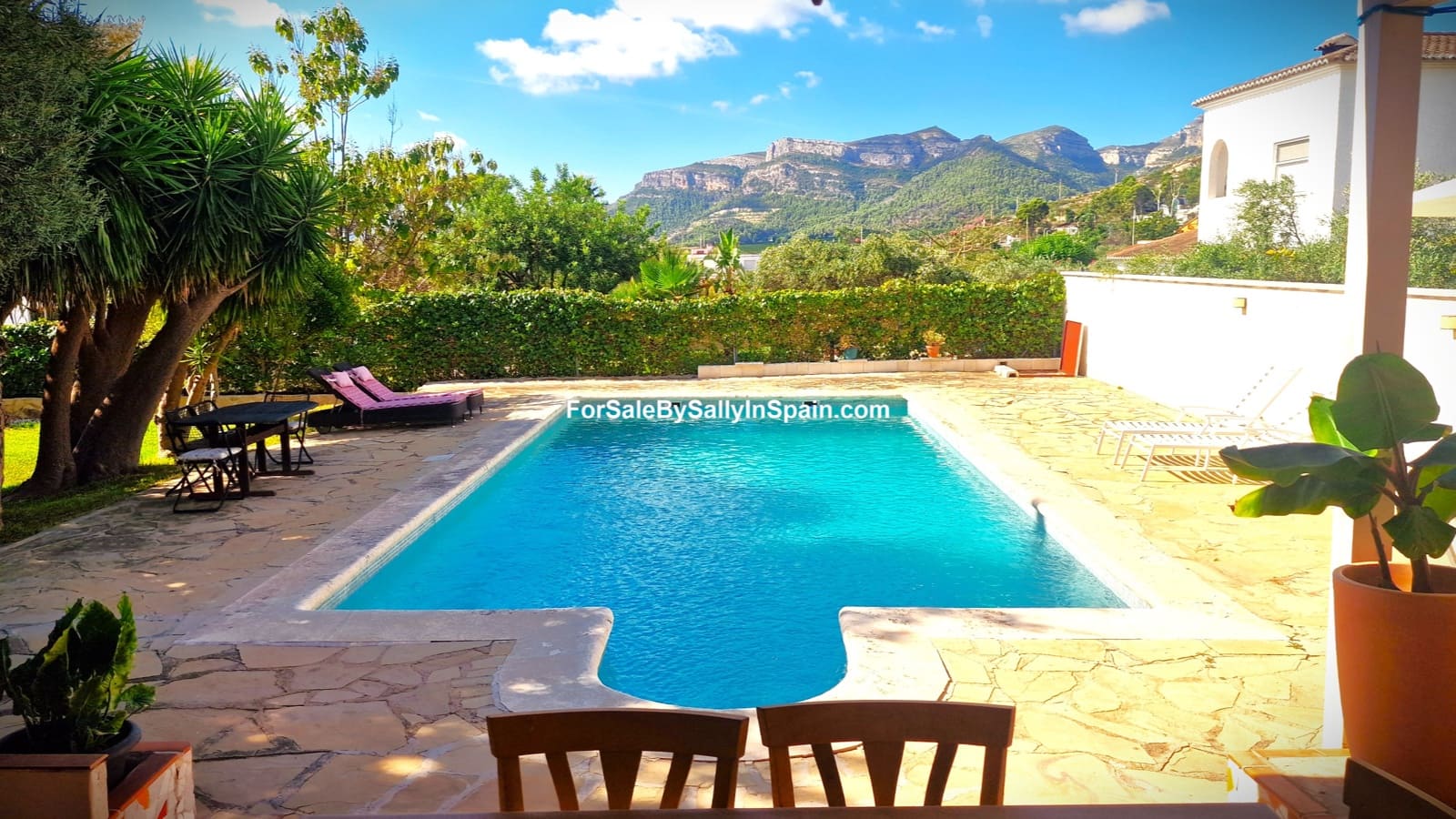 4 sovrum Villa till salu i Gandia med pool garage - 530 000 € (Ref: 9394354)