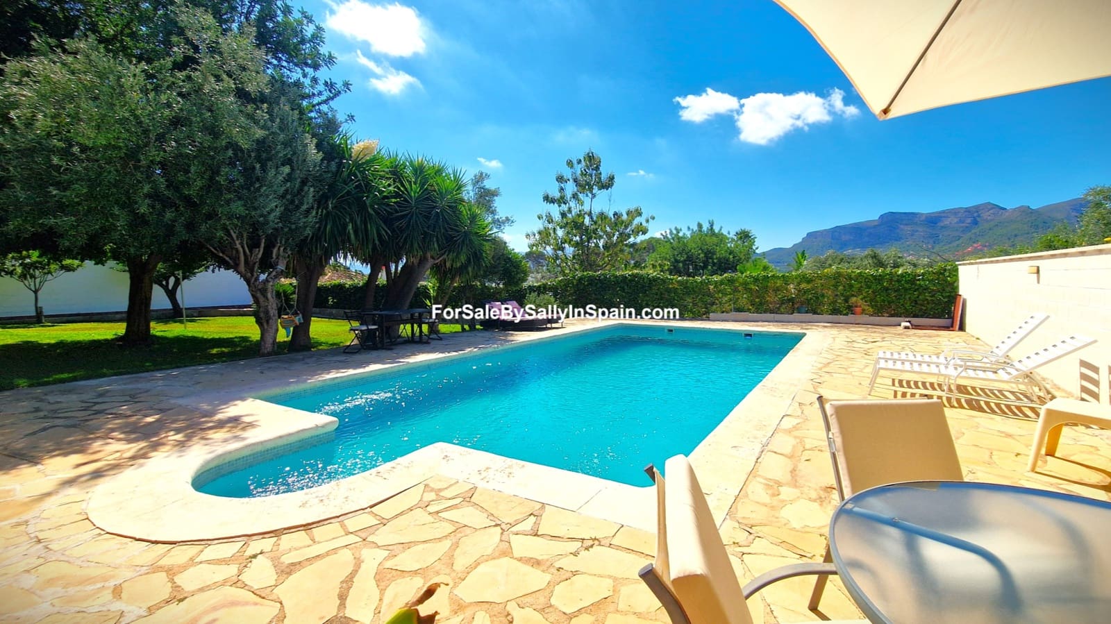 4 sovrum Villa till salu i Gandia med pool garage - 530 000 € (Ref: 9394354)