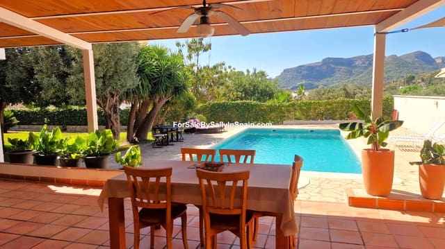 4 soverom Villa til salgs i Gandia med svømmebasseng garasje - € 530 000 (Ref: 9394354)