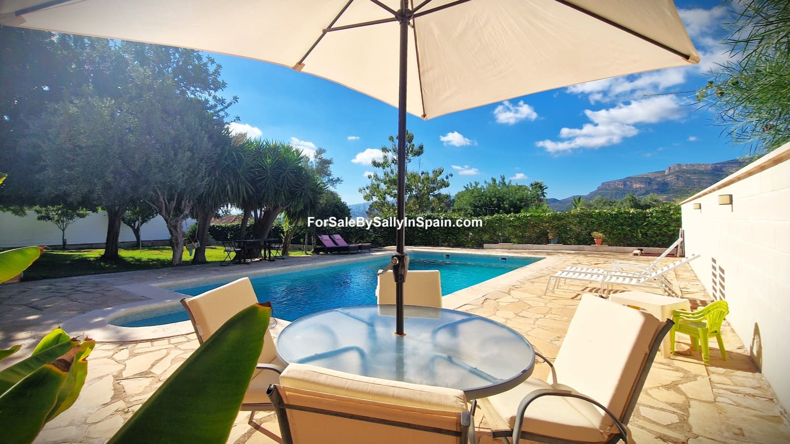 4 sovrum Villa till salu i Gandia med pool garage - 530 000 € (Ref: 9394354)