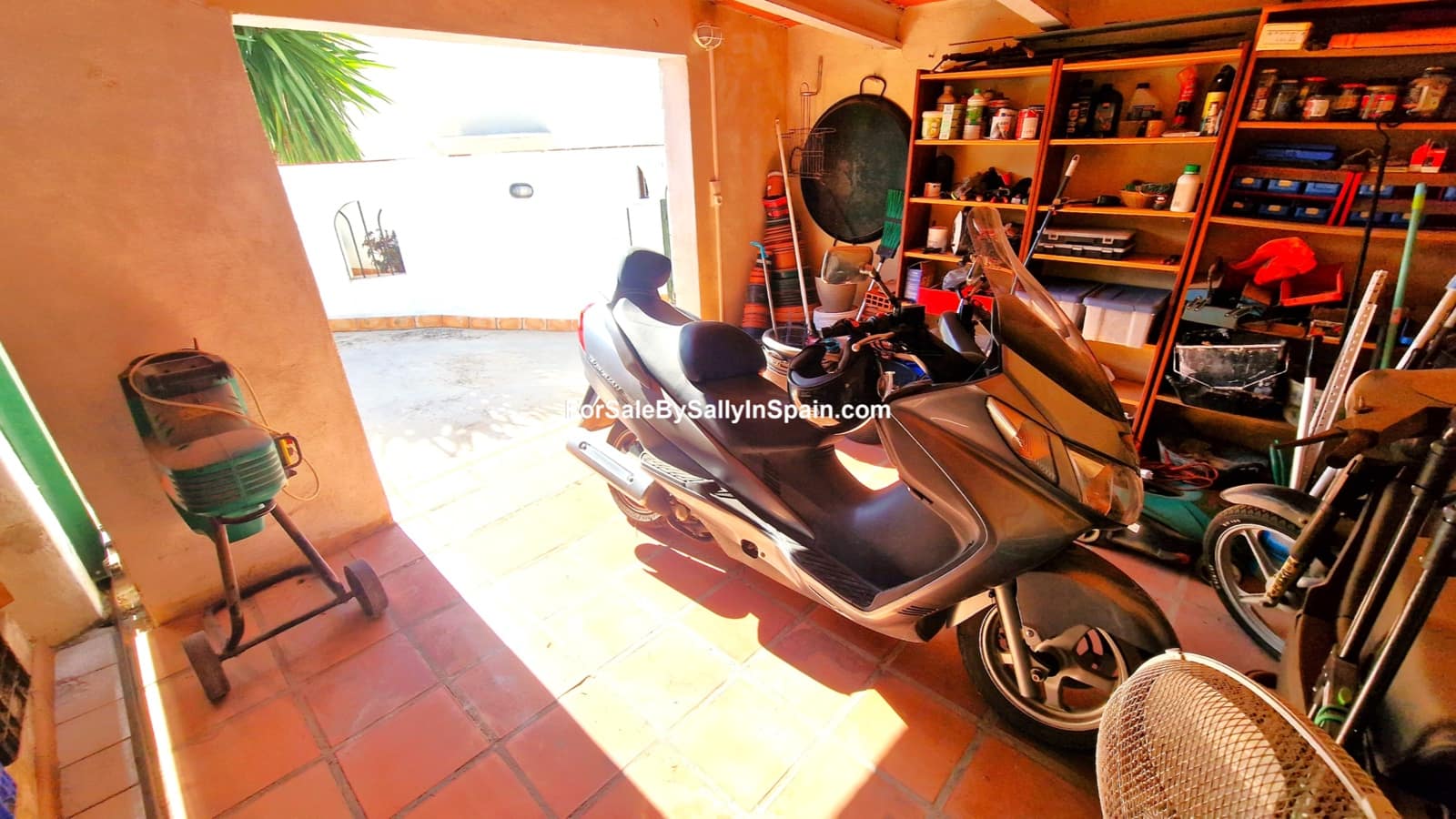 4 sovrum Villa till salu i Gandia med pool garage - 530 000 € (Ref: 9394354)