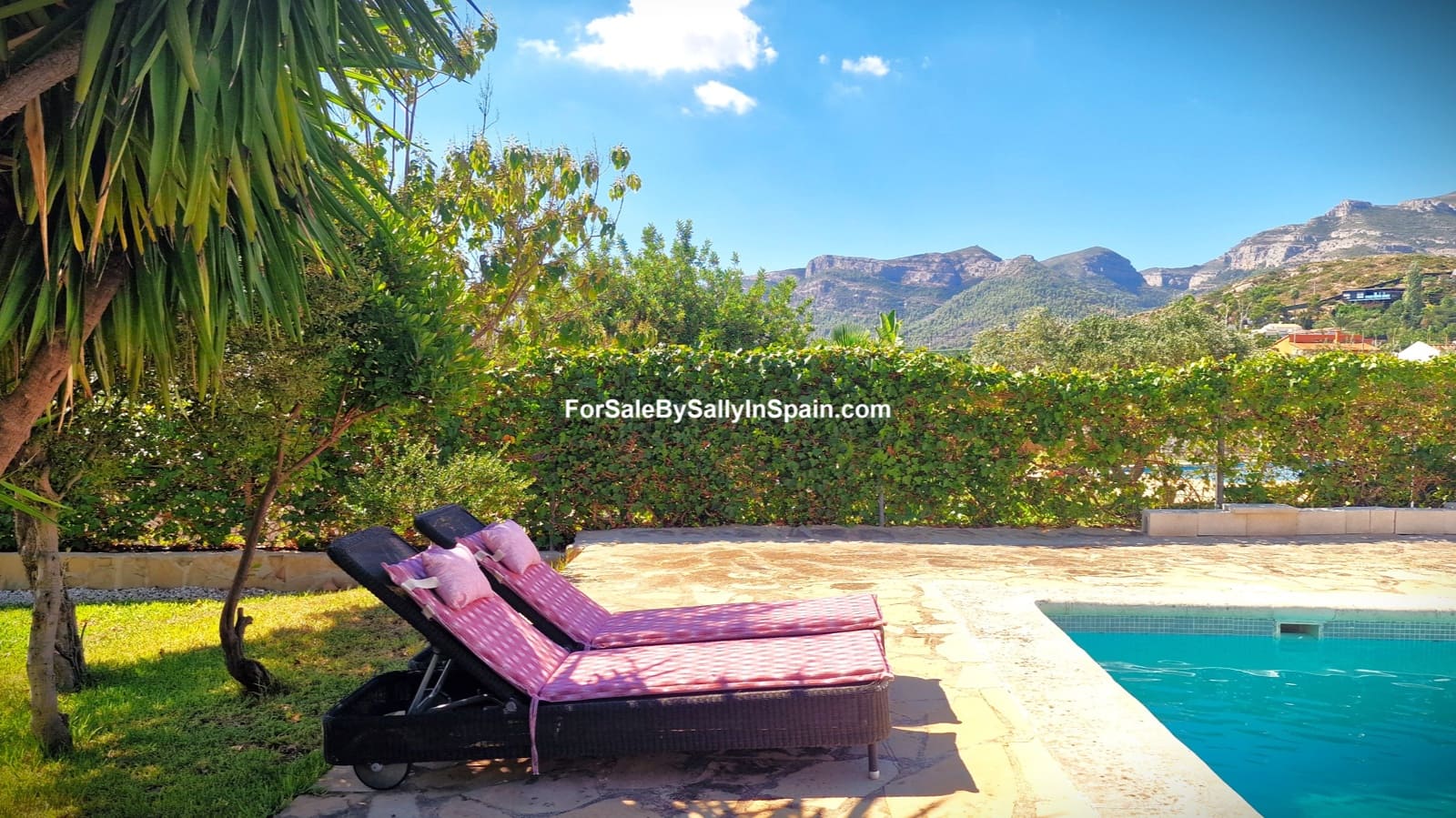 4 sovrum Villa till salu i Gandia med pool garage - 530 000 € (Ref: 9394354)