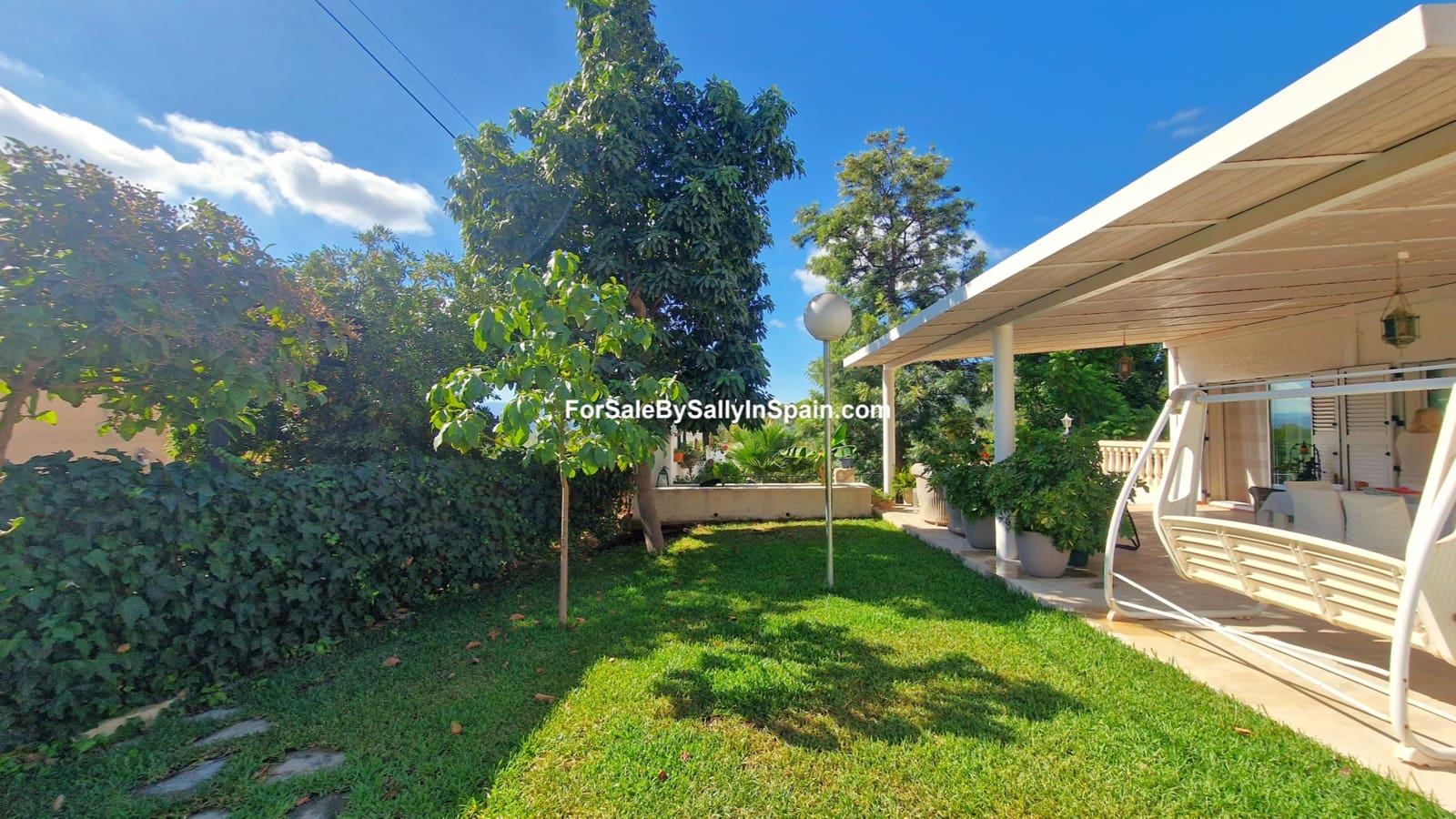 4 sovrum Villa till salu i Gandia med pool garage - 530 000 € (Ref: 9394354)