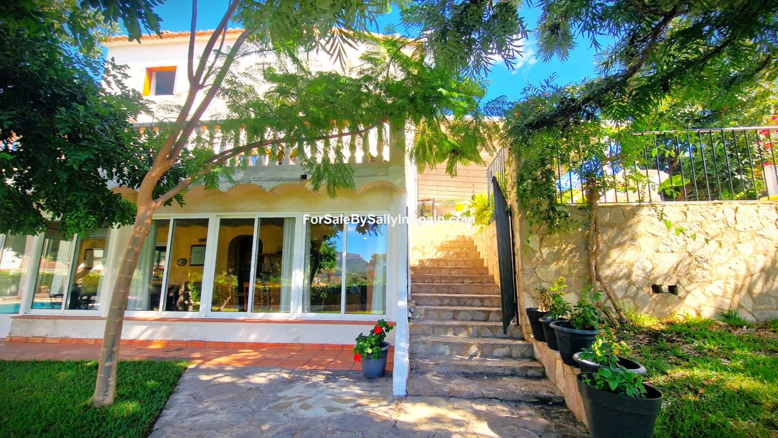 4 sovrum Villa till salu i Gandia med pool garage - 530 000 € (Ref: 9394354)