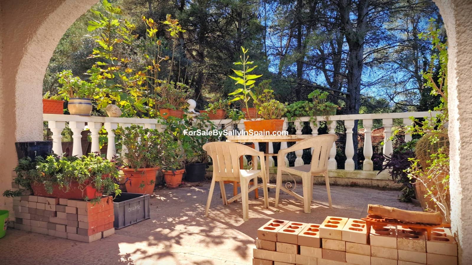 2 bedroom Villa for sale in Villalonga - € 120,000 (Ref: 9395259)