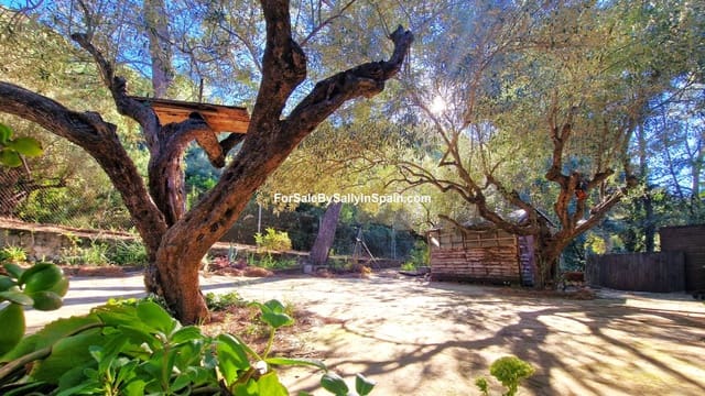 2 bedroom Villa for sale in Villalonga - € 120,000 (Ref: 9395259)