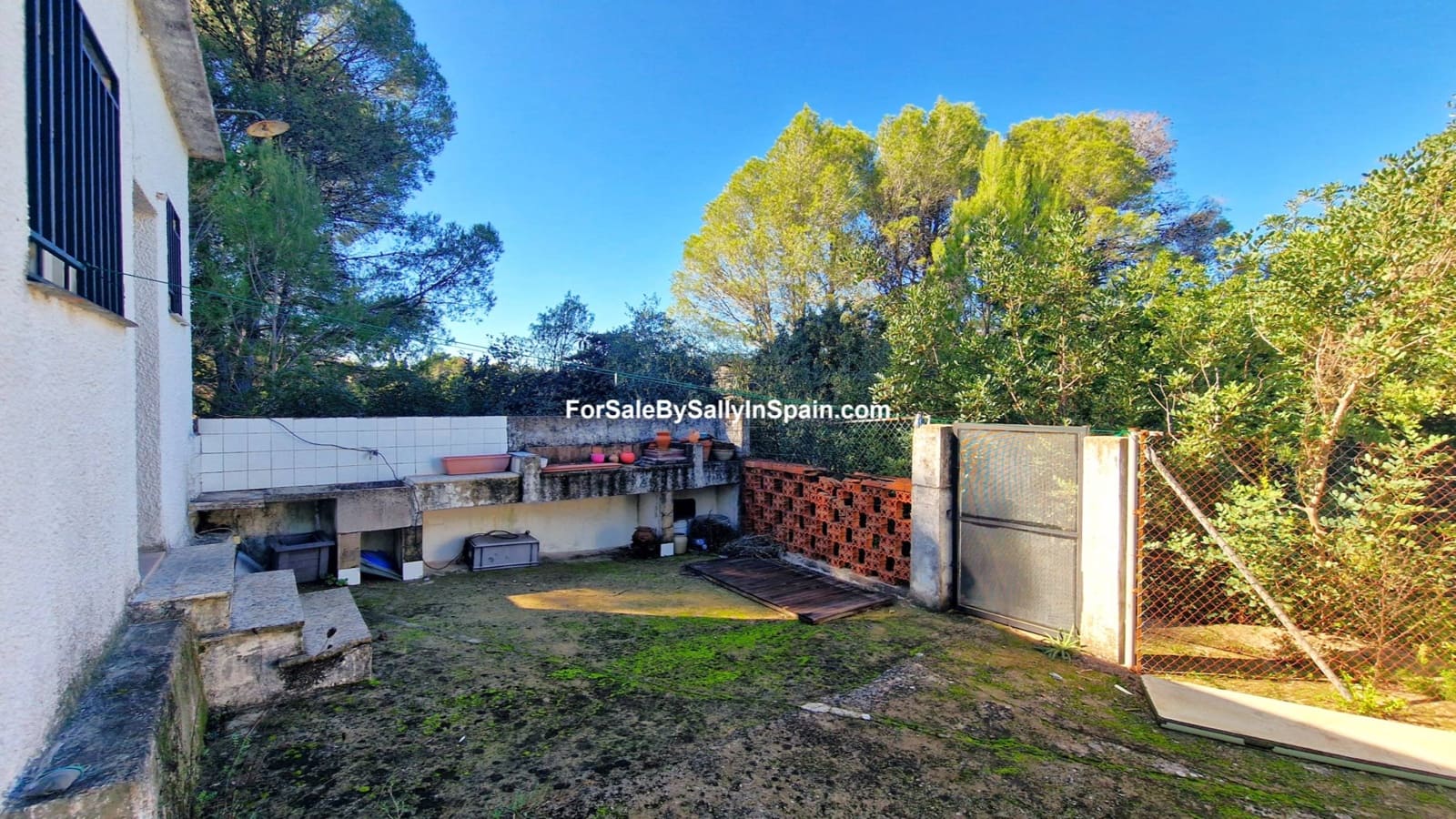 2 bedroom Villa for sale in Villalonga - € 120,000 (Ref: 9395259)