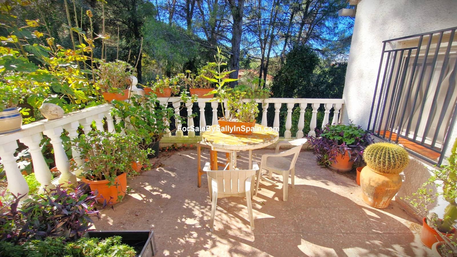 2 bedroom Villa for sale in Villalonga - € 120,000 (Ref: 9395259)